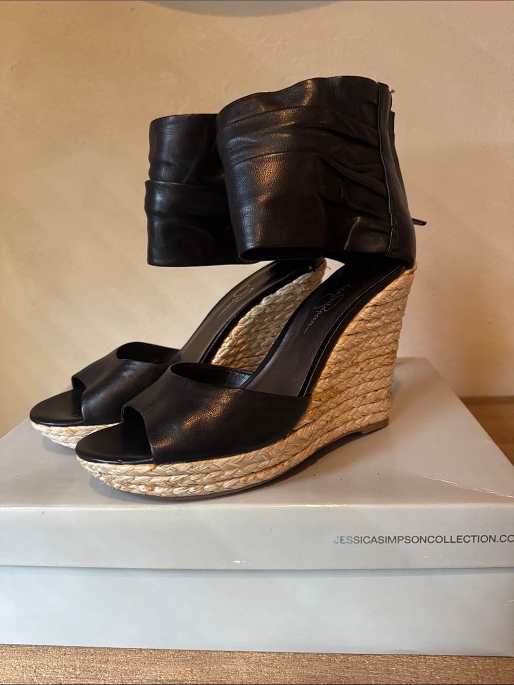 Jessica Simpson Black Leather Espadrille Wedge Sandals